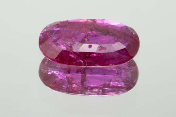 Rubin, oval 1,79ct – Bild 2