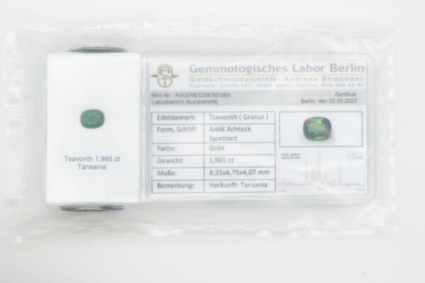 Tsavorit 1,965 ct aus Tansania, mit Zertifikat grüner Grossular – Bild 4