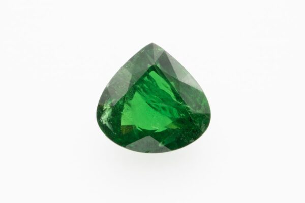 Tsavorit 5,22ct aus Tansania mit Zertifikat, grüner Grossular