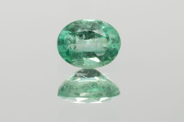 Ovaler Smaragd 0,33ct