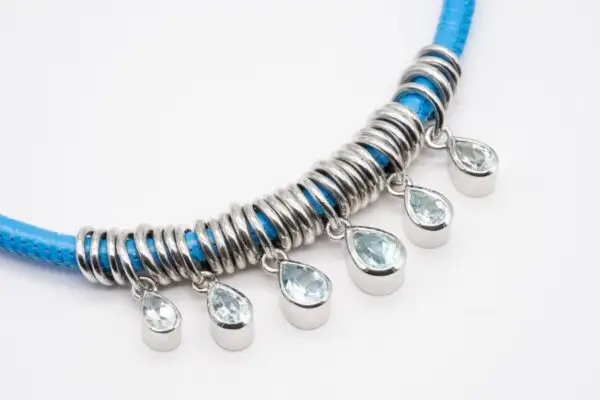 Blautopas Collier "Swinging Topas" – Bild 2